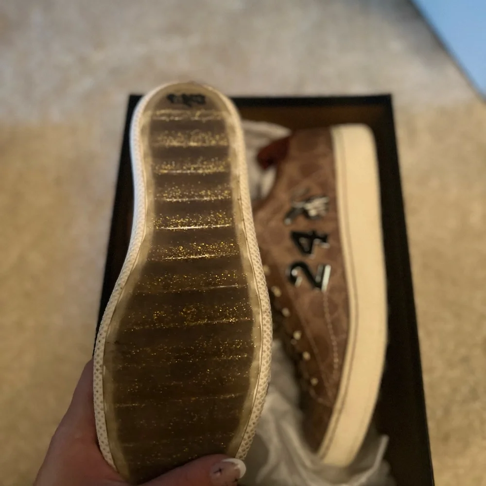Custom coach sneakers - Picture 2 of 5